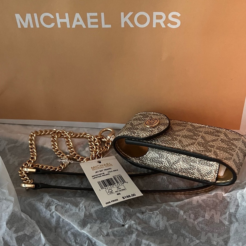 MK $188 Lipstick Case NWT LIPSTICK Holder on Chain Michael Kors